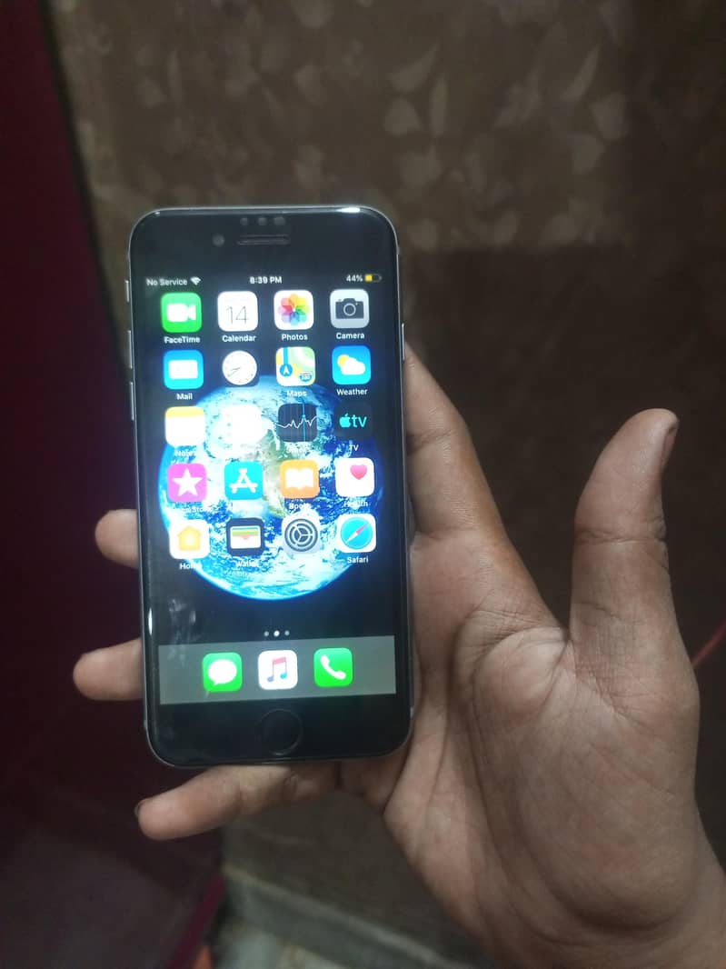 Apple iPhone 6 2