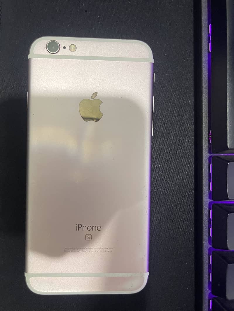 Apple iPhone 6S 2