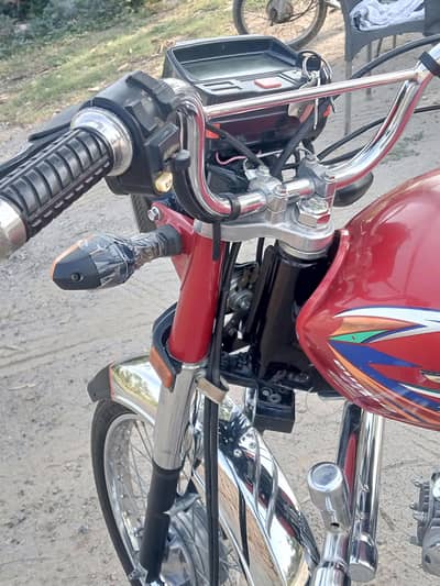 union star bike 25 model Islamabad number 0/3/0/2/0/0/5/4/8/9/8/