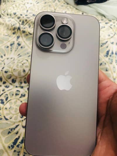 Apple iPhone 15 Pro
