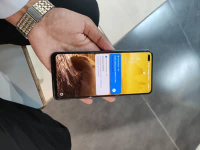 OPPO F17 Pro