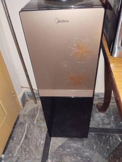 water dispenser