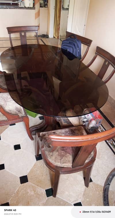 Dining table with 6 chairs