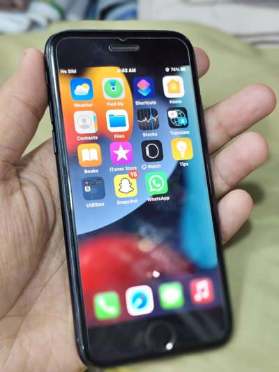 Apple iPhone 7