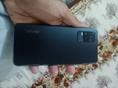 Vivo V21e