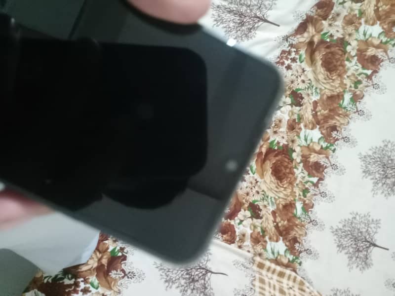 Vivo V21e 4