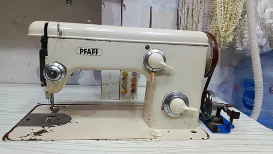 Pfaff machine
