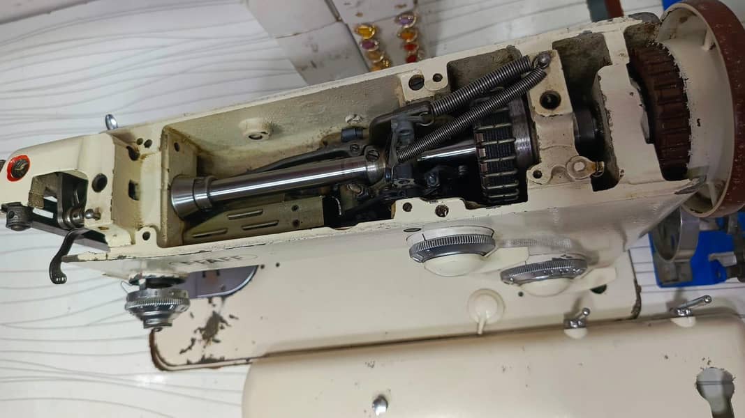Pfaff machine 3