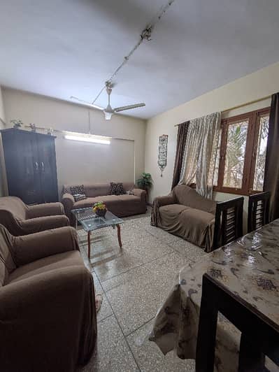 Flat for sale (not for bank loan)