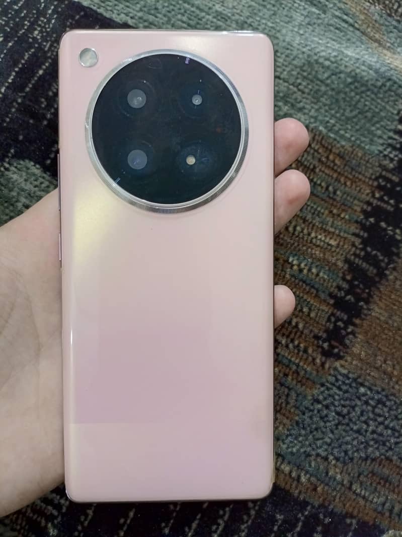 Infinix Zero 40 5