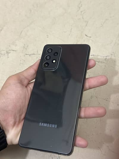 Samsung Mobile A72