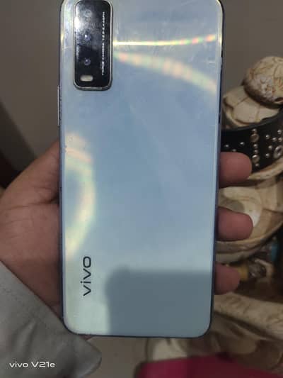 Vivo V20