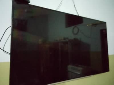 Toshiba full size LCD TV Toshiba Ful wiwlSize LCD TV with Android Box