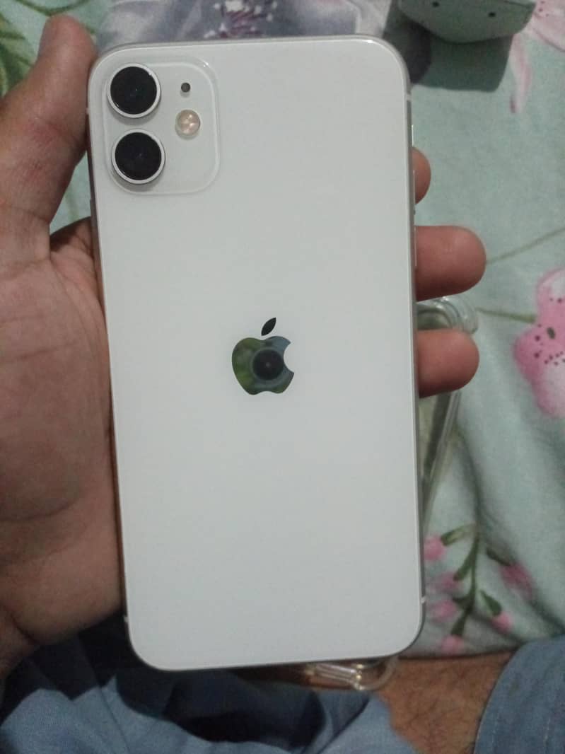 Apple iPhone 11 1