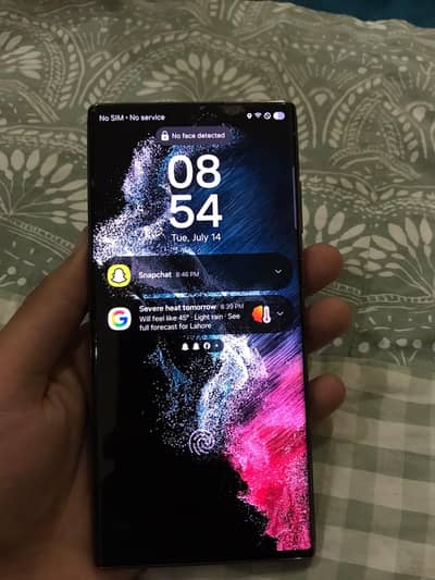 Samsung Galaxy S22 Ultra 5G (Non-PTA) – 8GB RAM / 128GB Storage
