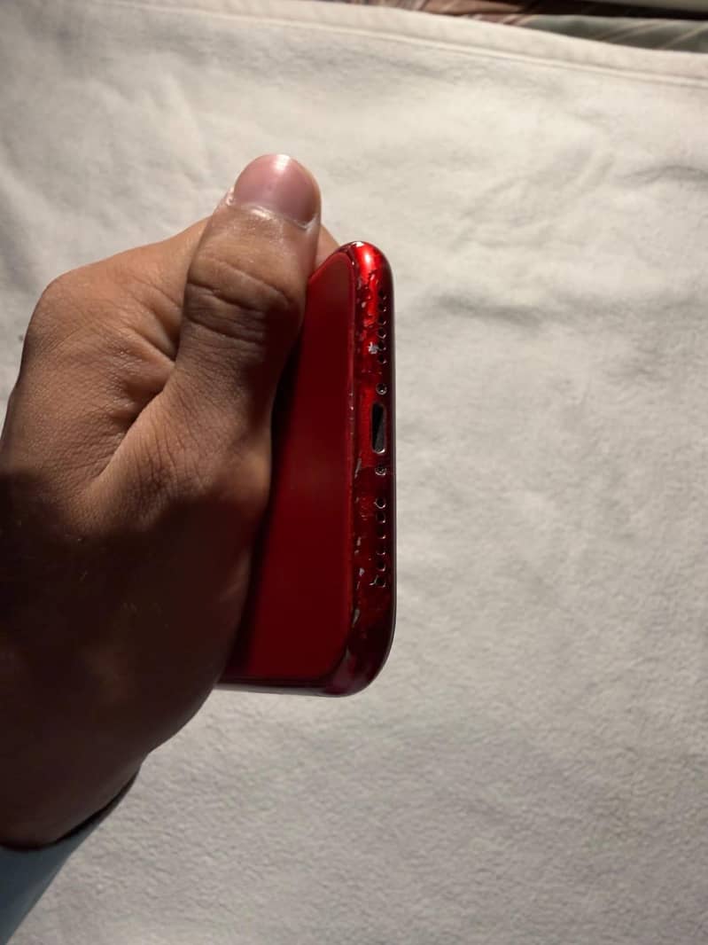 Apple iPhone 11 7