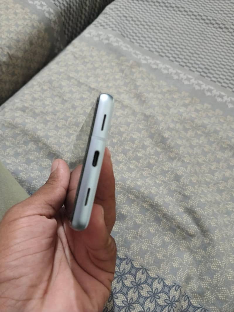 Google Pixel 7a 1
