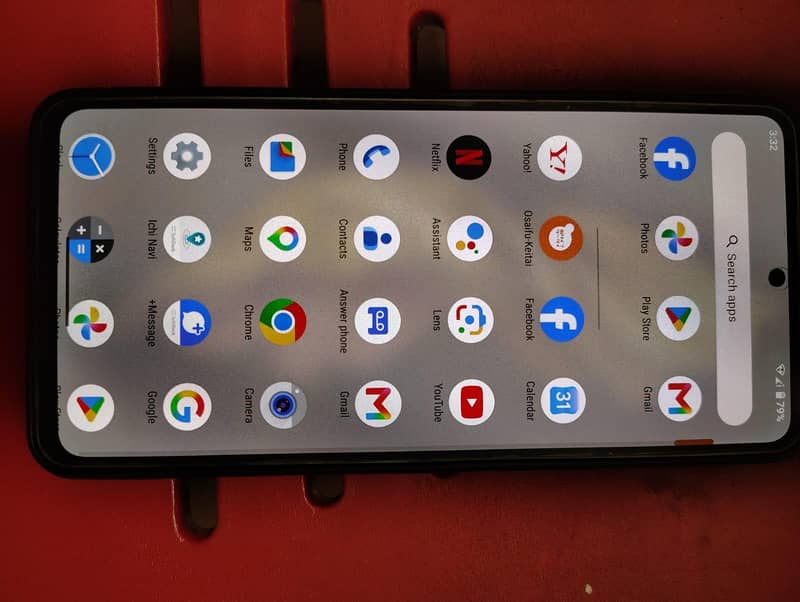 Sharp Aquos R8s pro 1