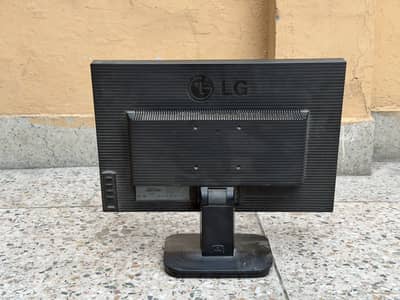 Lg ki lcd hai
