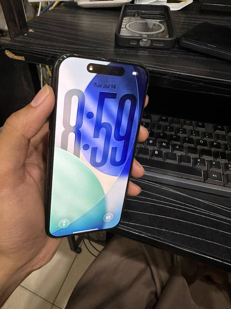 Apple iPhone 15 Pro 5