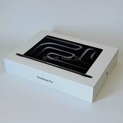 MacBook Pro M5 16 inches M5 Pro Chip 24/1 TB