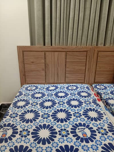 Single Beds With Mattress
