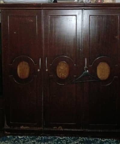 wooden 3 door cupboard