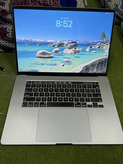 Apple MacBook pro 16 inch  2019 i9 16/1tb