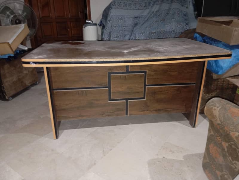 Computer Table 2