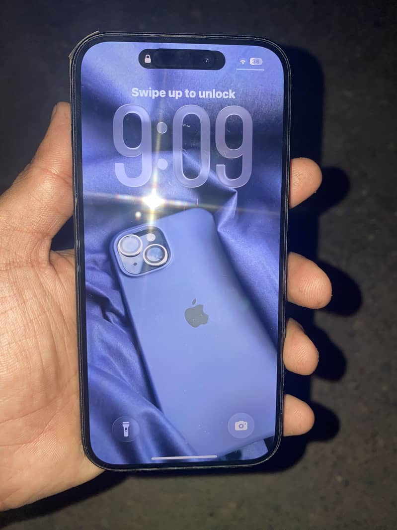 Apple iPhone 15 2