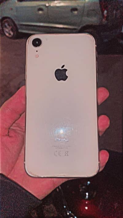 Apple iPhone XR