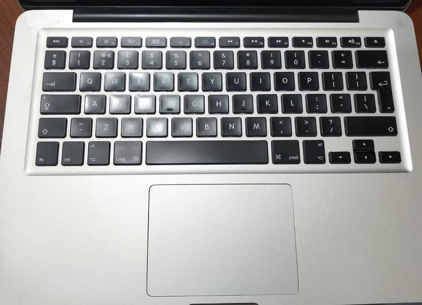 MacBook Pro 1