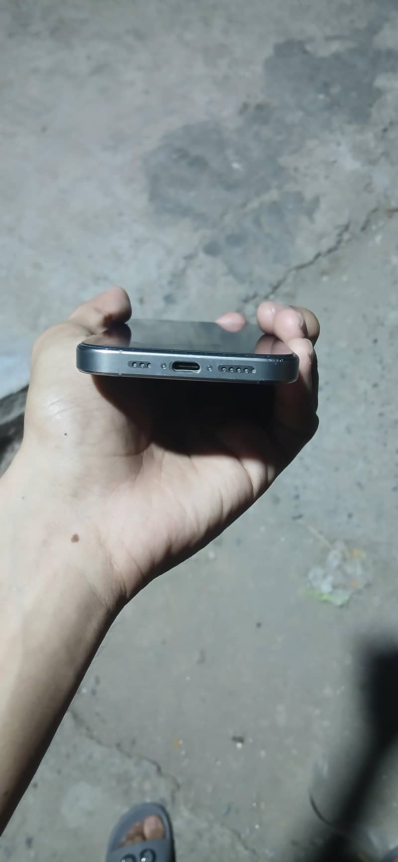 Apple iPhone 15 Pro 2