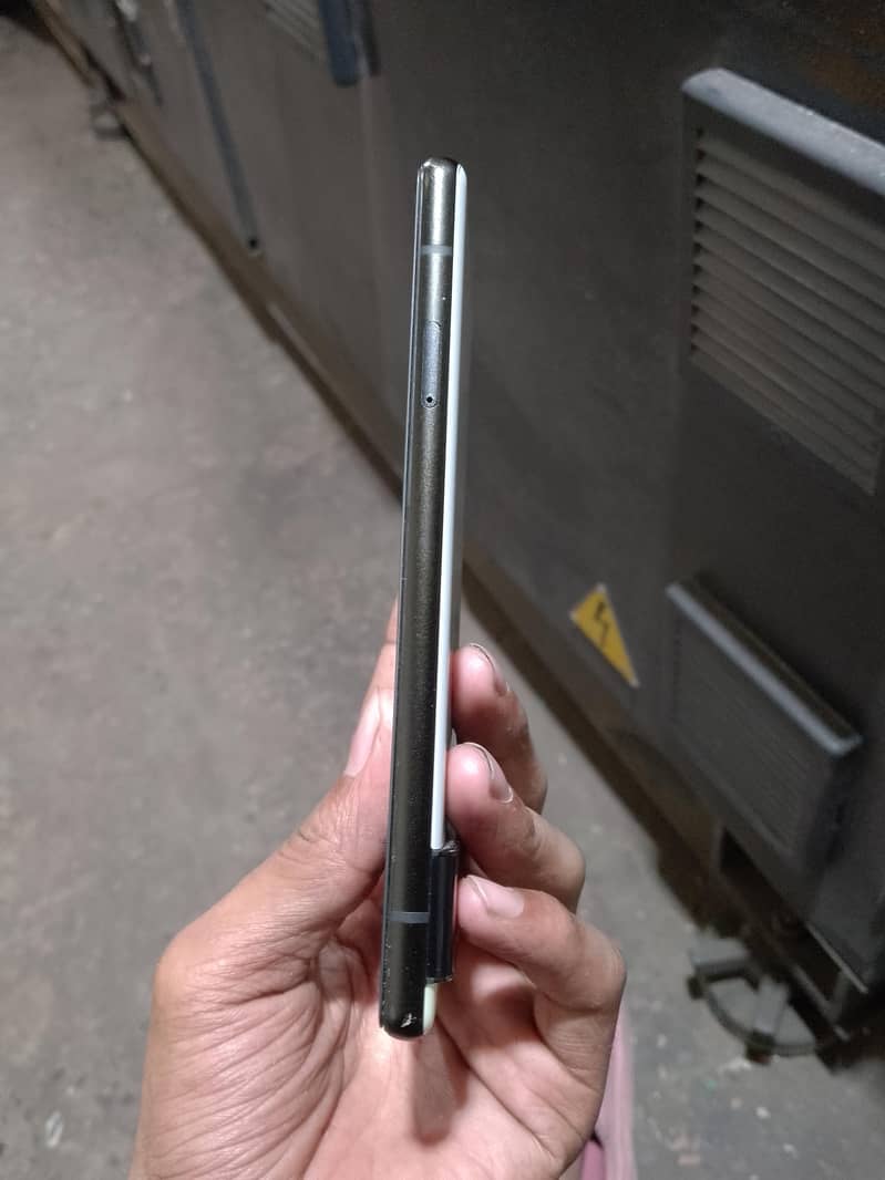 Google Pixel 6 5