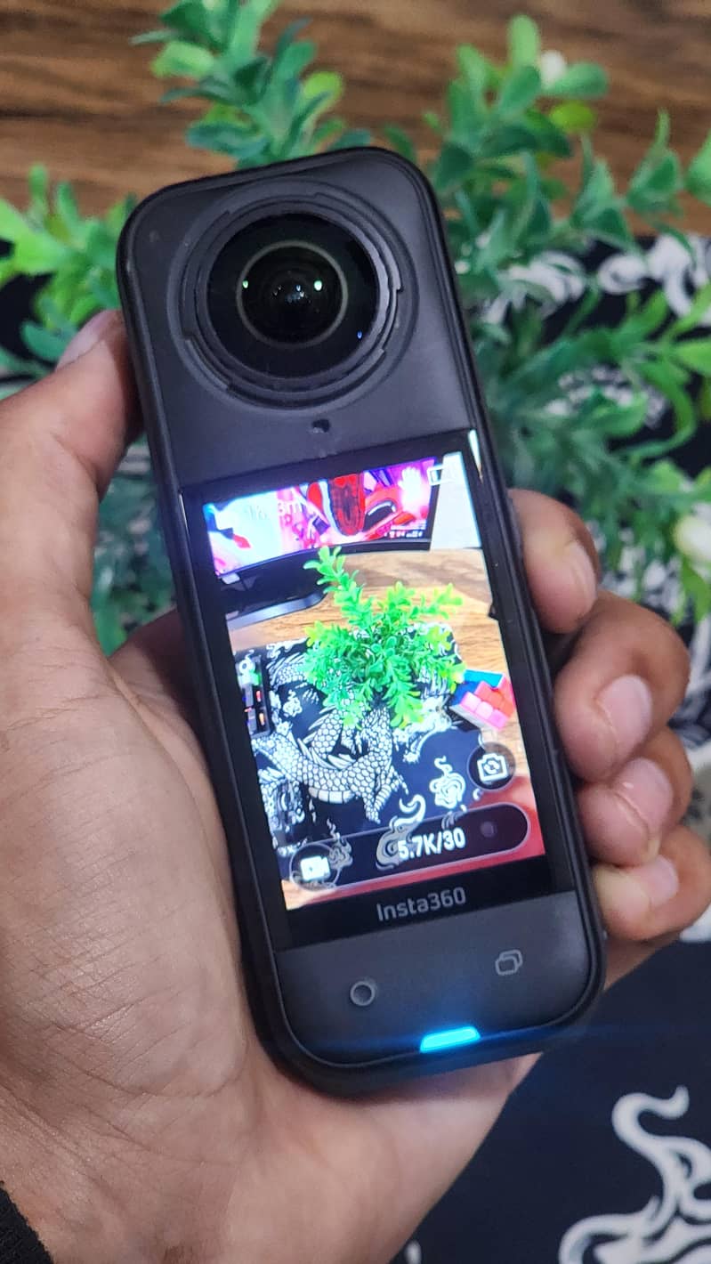 INSTA360 X5 2