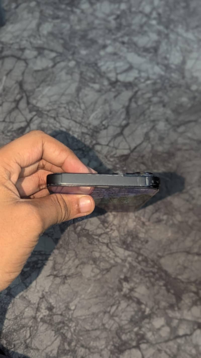Apple iPhone 14 plus 6