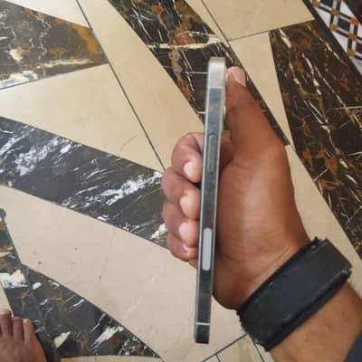 Apple iPhone 12 Pro