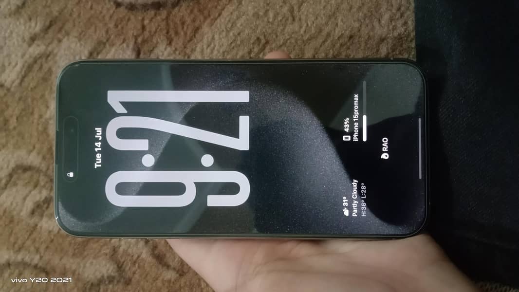 Apple iPhone 15 Pro Max 7