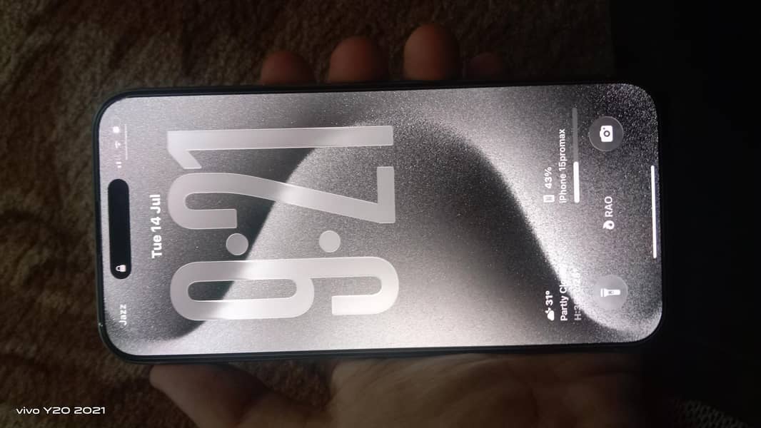 Apple iPhone 15 Pro Max 8