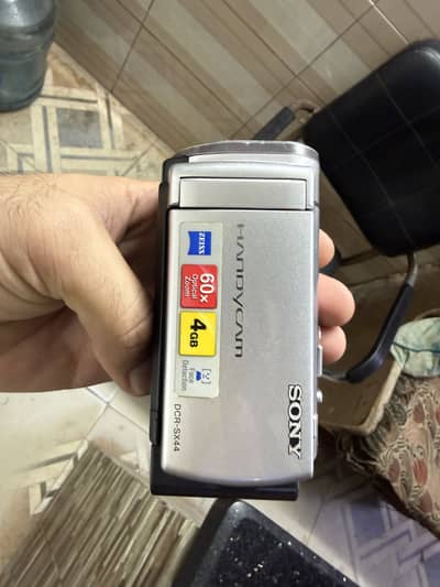 Sony Handycan DCR-SX44
