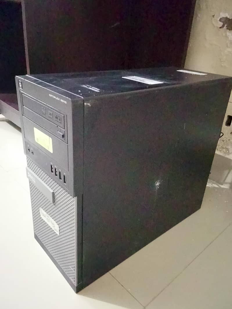 COMPUTER SETUP FOR SALE 10