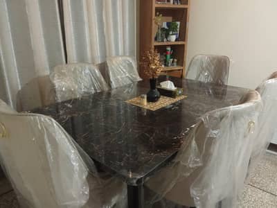 Dinning Table 6 seater