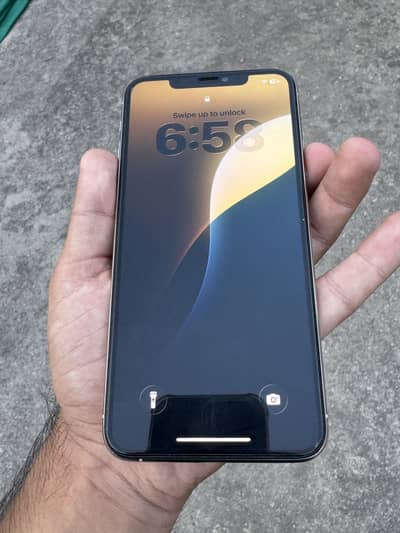 Apple iPhone 11 Pro Max urgent sale