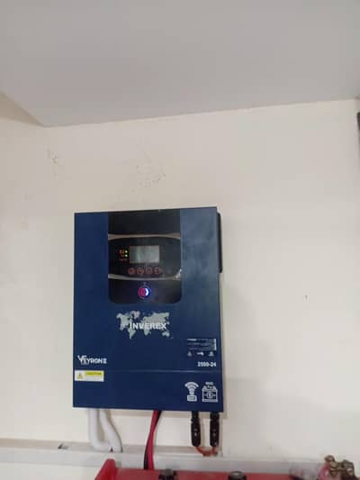 inverex veyron II 2.5 and 2 units of exide batteries