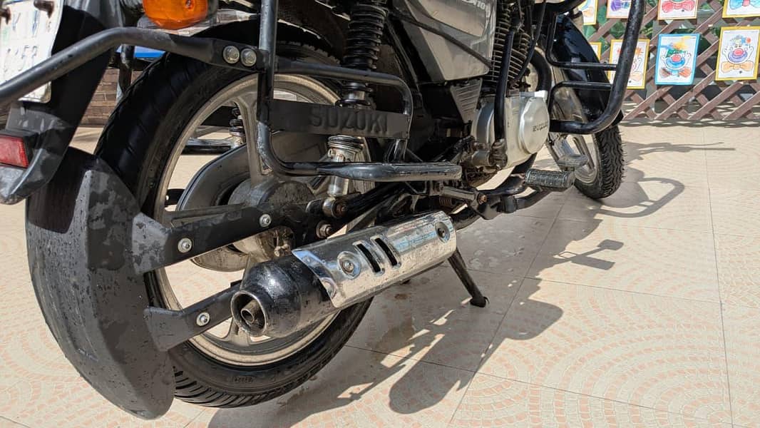 Suzuki 5
