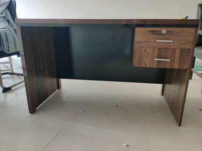 Office table