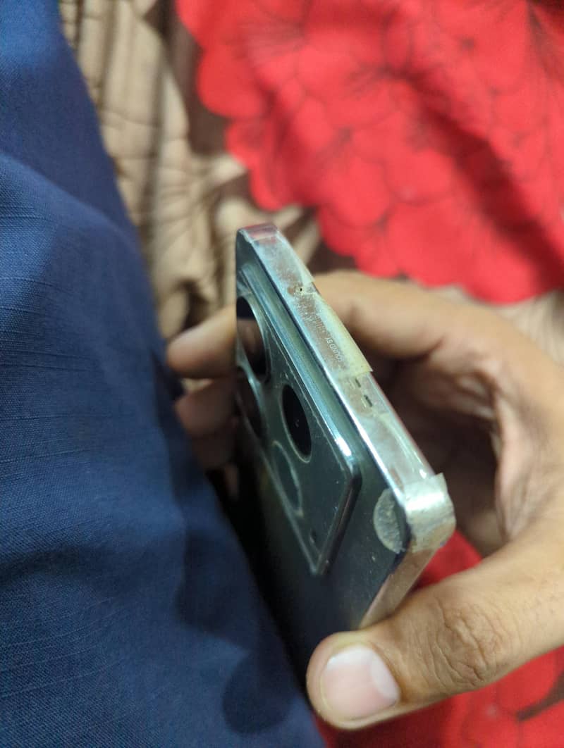 Infinix note 40 2