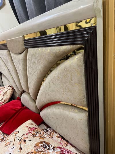 King Bed with side tables and dressing