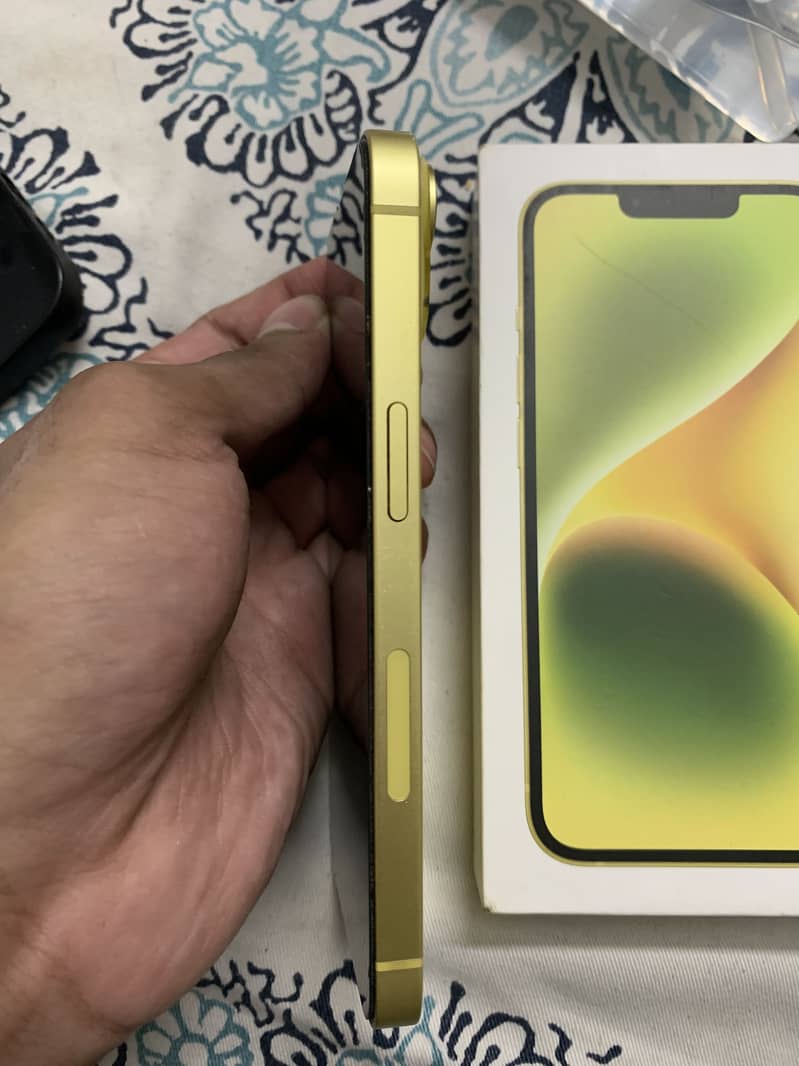 Apple iPhone 14 1