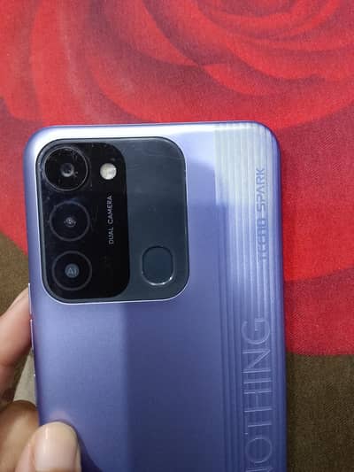 Tecno Spark 8C. . 3+1/64